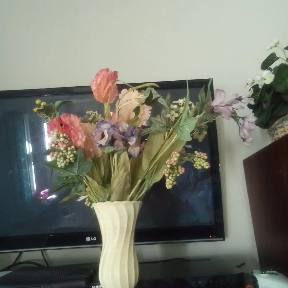 👵EUC Haeger VINTAGE FLOWER ARRANGEMENT